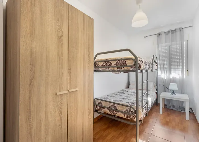 The Bright Beauty * Кадис